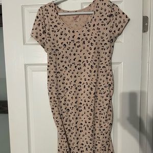 Isabel L Leopard print ruched maternity T-shirt dress